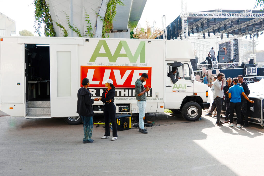 home-header ob 2 AAV